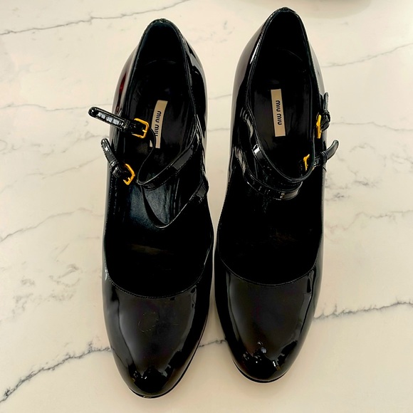 MiuMiu - Picture 1 of 5